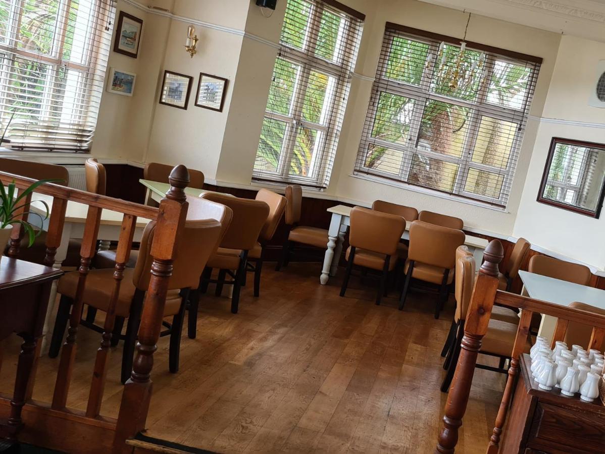 Carbeile Inn Торпойнт Екстериор снимка